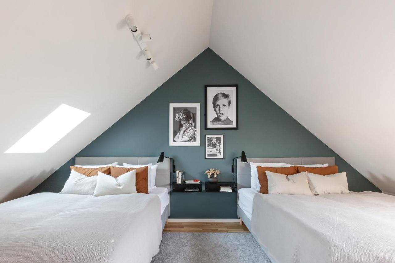 Turnkey I Republic Square Apartments Прага Екстериор снимка
