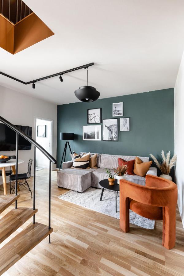 Turnkey I Republic Square Apartments Прага Екстериор снимка