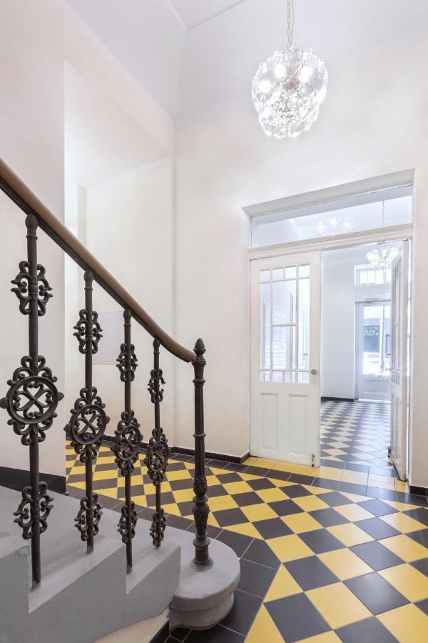 Turnkey I Republic Square Apartments Прага Екстериор снимка